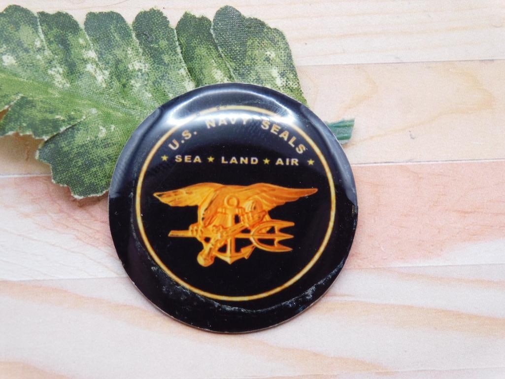 U.S. NAVY SEALS CABOCHON ROCK STONE LAPIDARY SPECIMEN: U.S. NAVY SEALS CABOCHON ROCK STONE LAPIDARY SPECIMEN