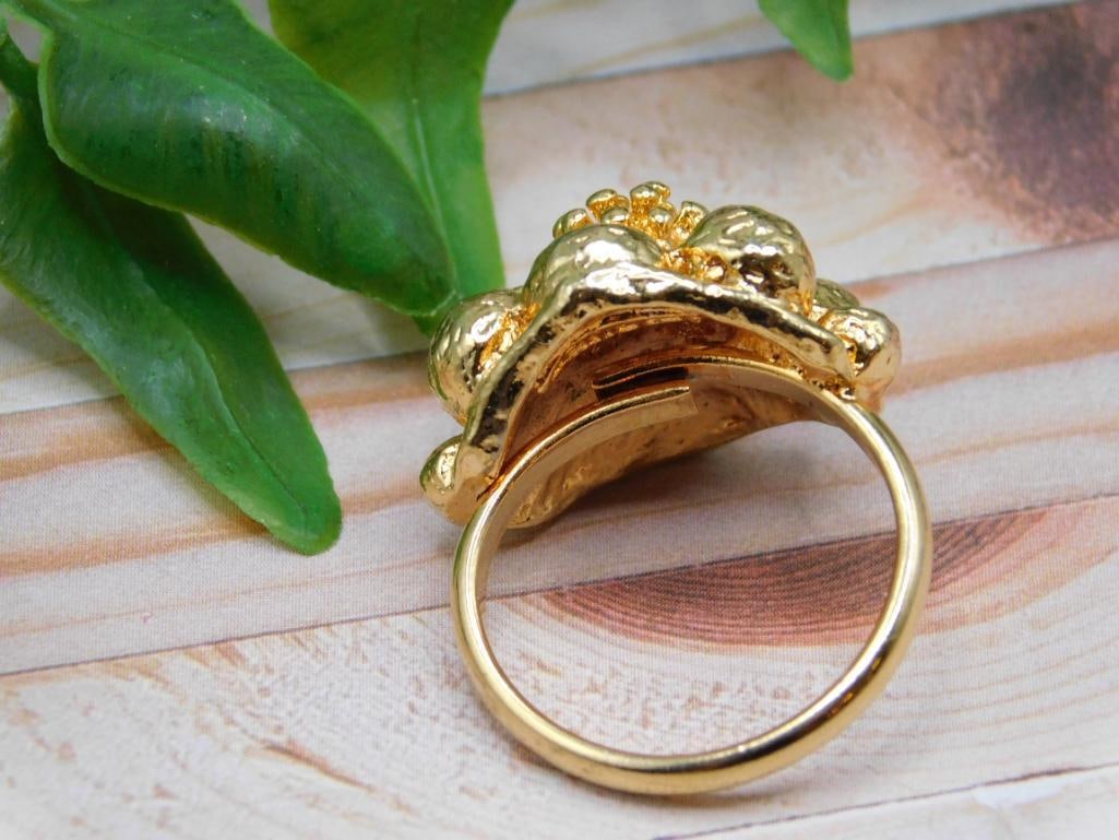 RING ROCK STONE LAPIDARY SPECIMEN - 3