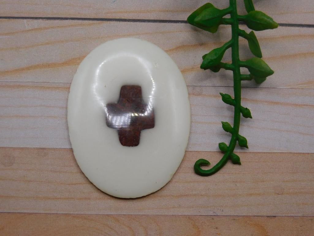 CROSS CABOCHON ROCK STONE LAPIDARY SPECIMEN: CROSS CABOCHON ROCK STONE LAPIDARY SPECIMEN