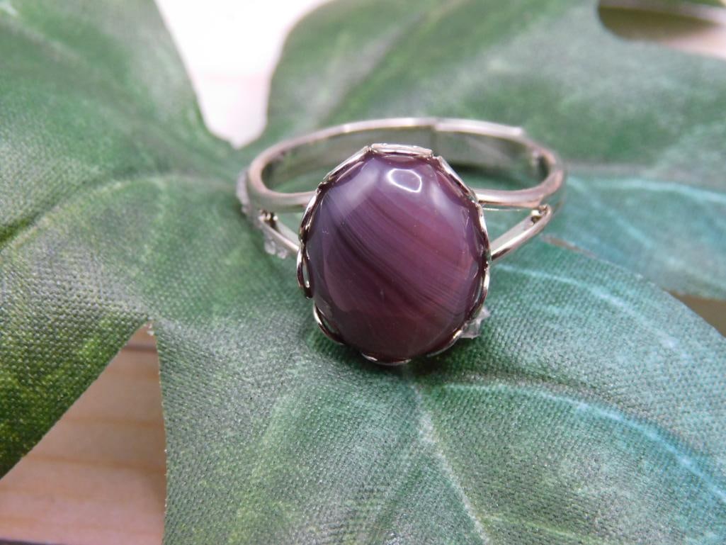 BANDED AGATE RING ROCK STONE LAPIDARY SPECIMEN: BANDED AGATE RING ROCK STONE LAPIDARY SPECIMEN