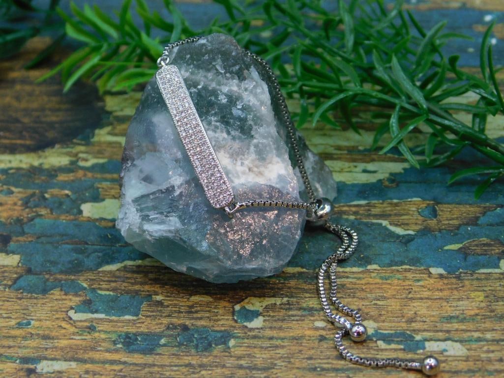 GENUINE STONE ADJUSTABLE BRACELET ROCK STONE LAPIDARY SPECIMEN: GENUINE STONE ADJUSTABLE BRACELET ROCK STONE LAPIDARY SPECIMEN