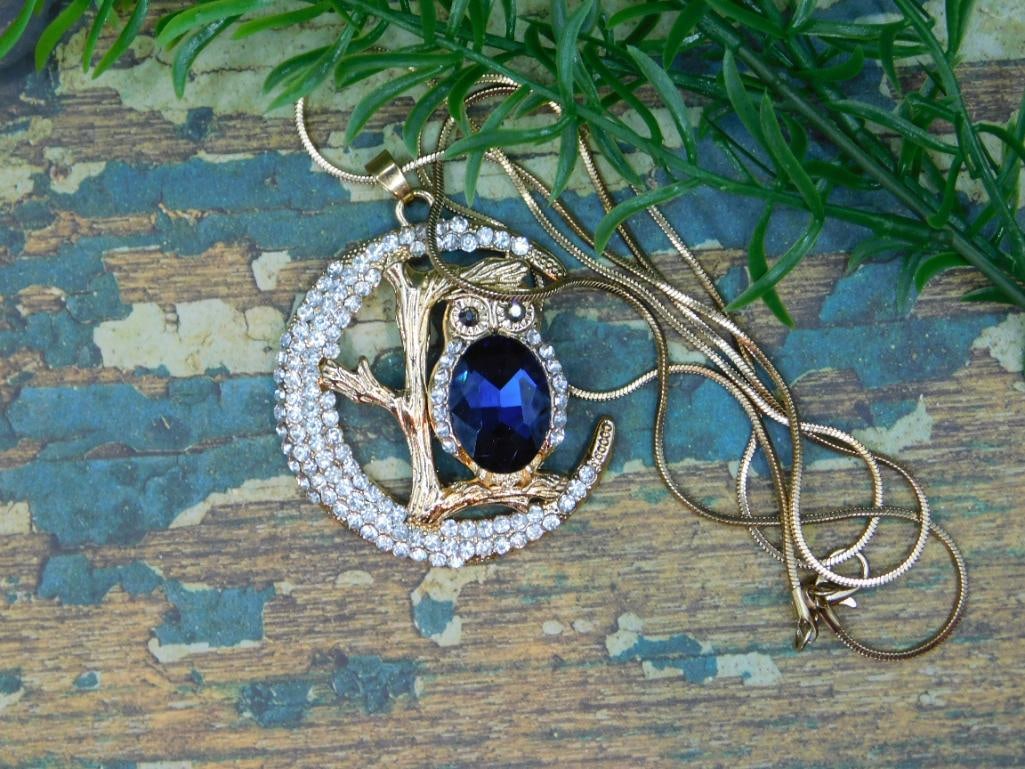 FASHION JEWELRY: FASHION JEWELRY