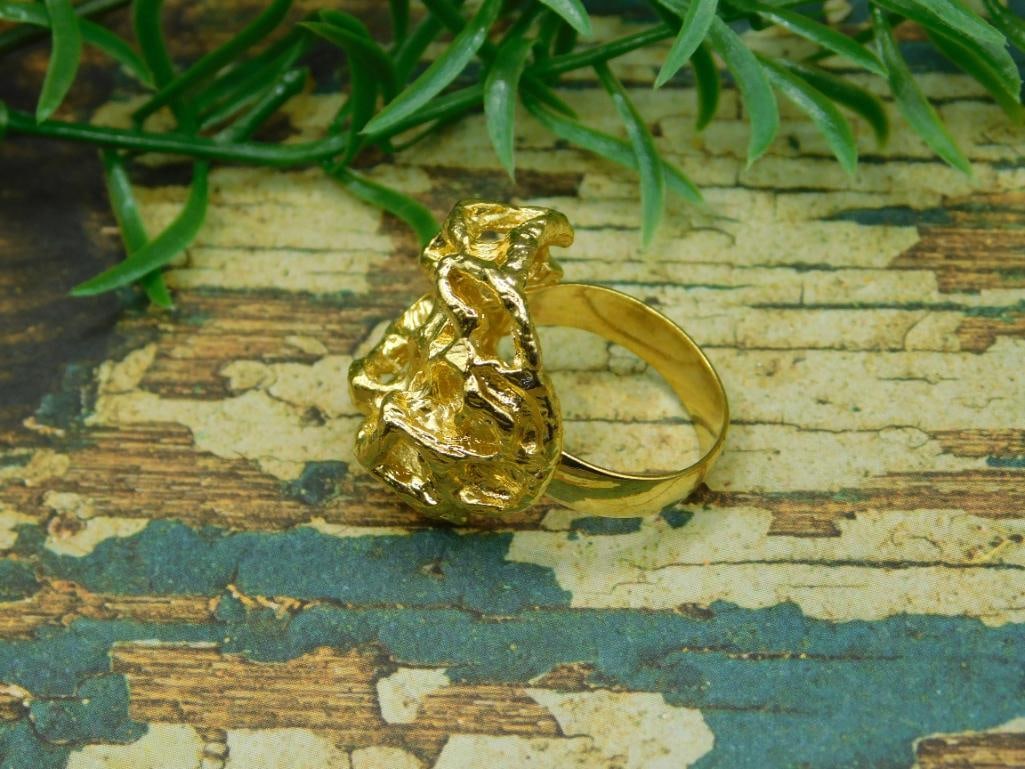 RING ROCK STONE LAPIDARY SPECIMEN - 2