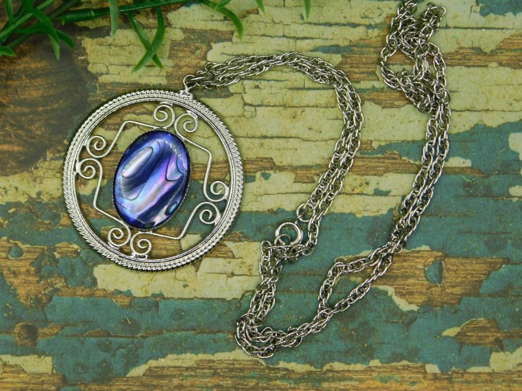 ABALONE PENDANT NECKLACE ROCK STONE LAPIDARY SPECIMEN (1 of 3)