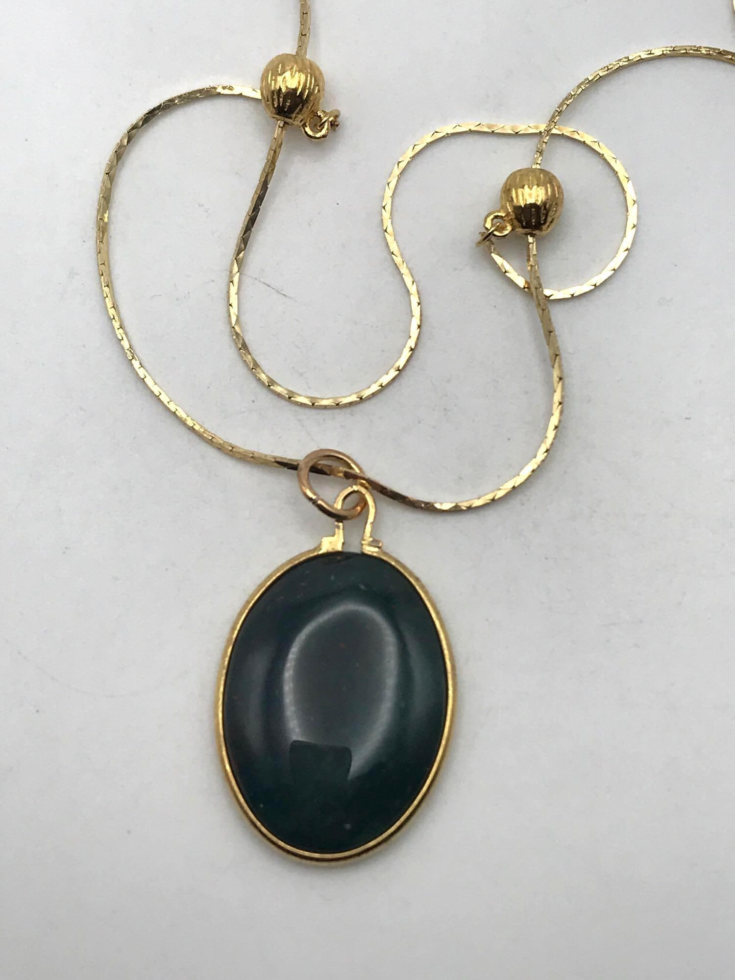 JEWELRY ROCK STONE LAPIDARY SPECIMEN: JEWELRY ROCK STONE LAPIDARY SPECIMEN