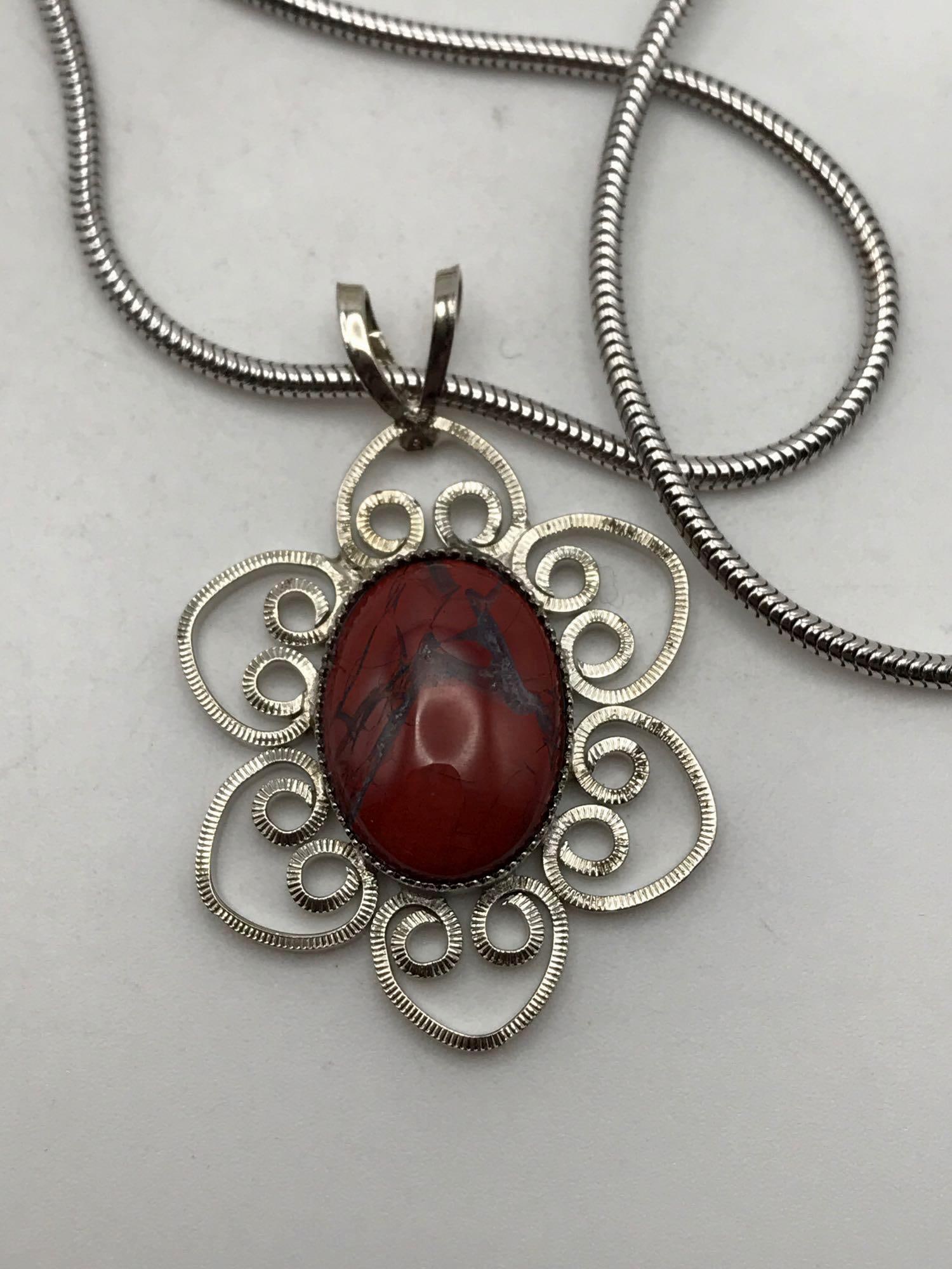 JEWELRY ROCK STONE LAPIDARY SPECIMEN: JEWELRY ROCK STONE LAPIDARY SPECIMEN