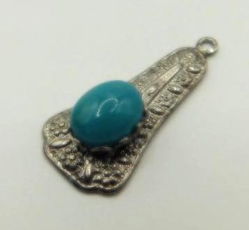 TURQUOISE PENDANT ROCK STONE LAPIDARY SPECIMEN: TURQUOISE PENDANT ROCK STONE LAPIDARY SPECIMEN