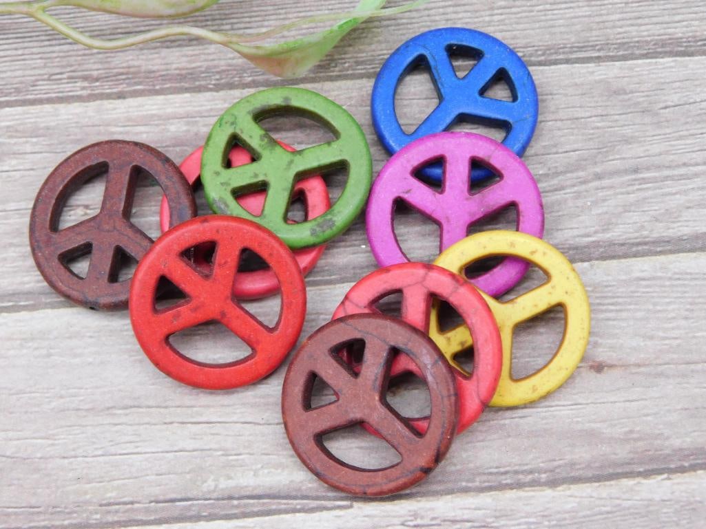 Colorful Wooden Peace Sign Buttons: Colorful Wooden Peace Sign Buttons