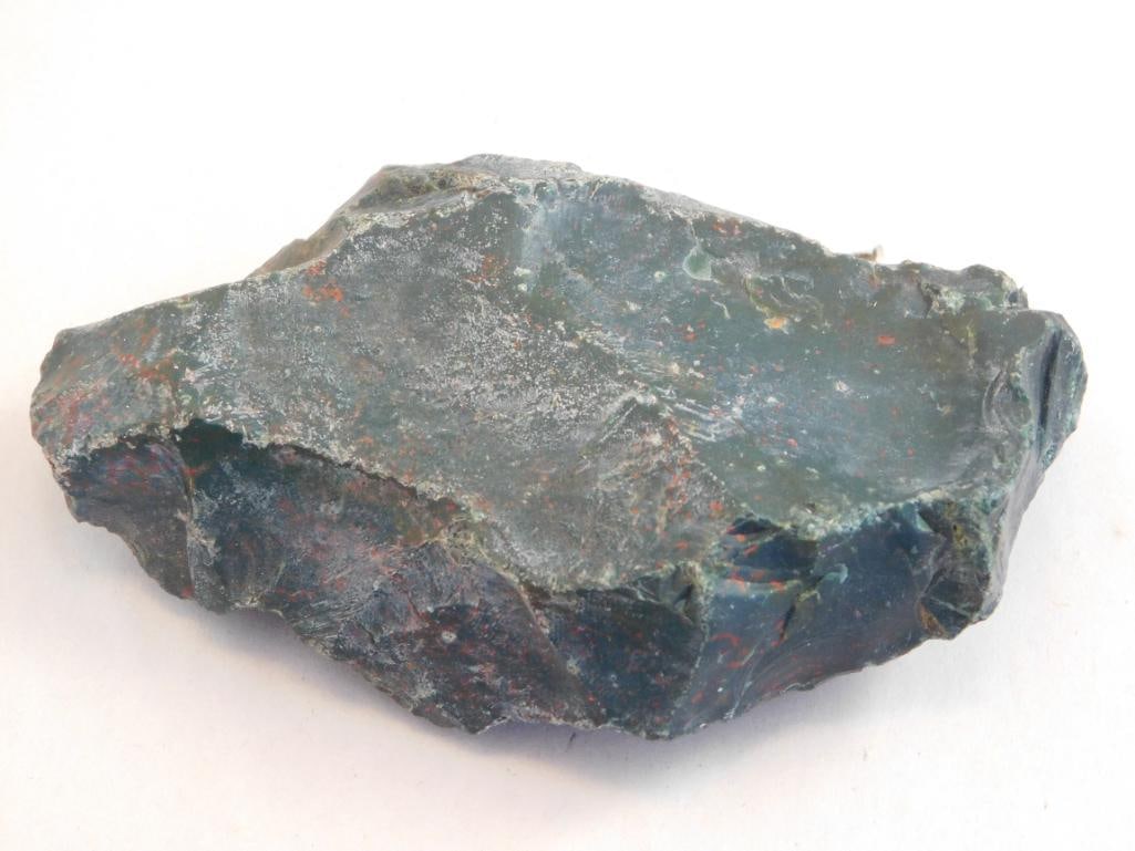 BLOODSTONE ROCK STONE LAPIDARY SPECIMEN: BLOODSTONE ROCK STONE LAPIDARY SPECIMEN