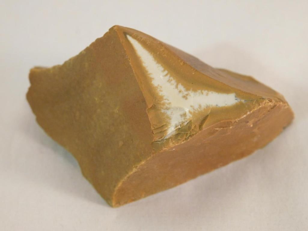 ROCK STONE LAPIDARY SPECIMEN - 2