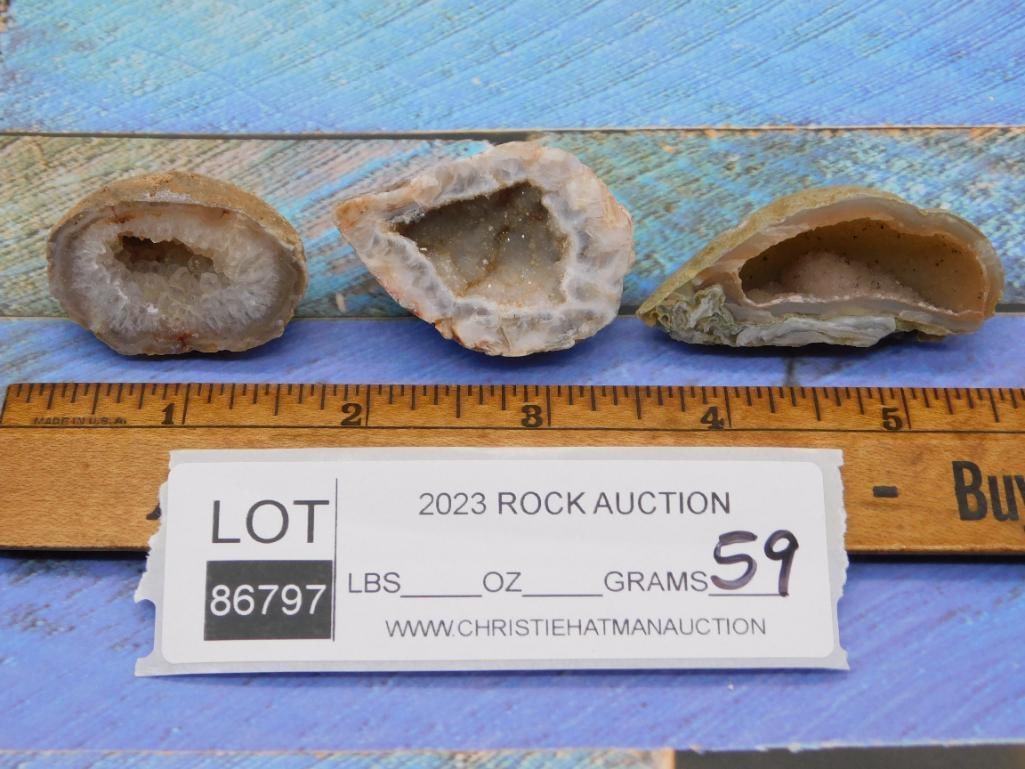 GEODES ROCK STONE LAPIDARY SPECIMEN - 2