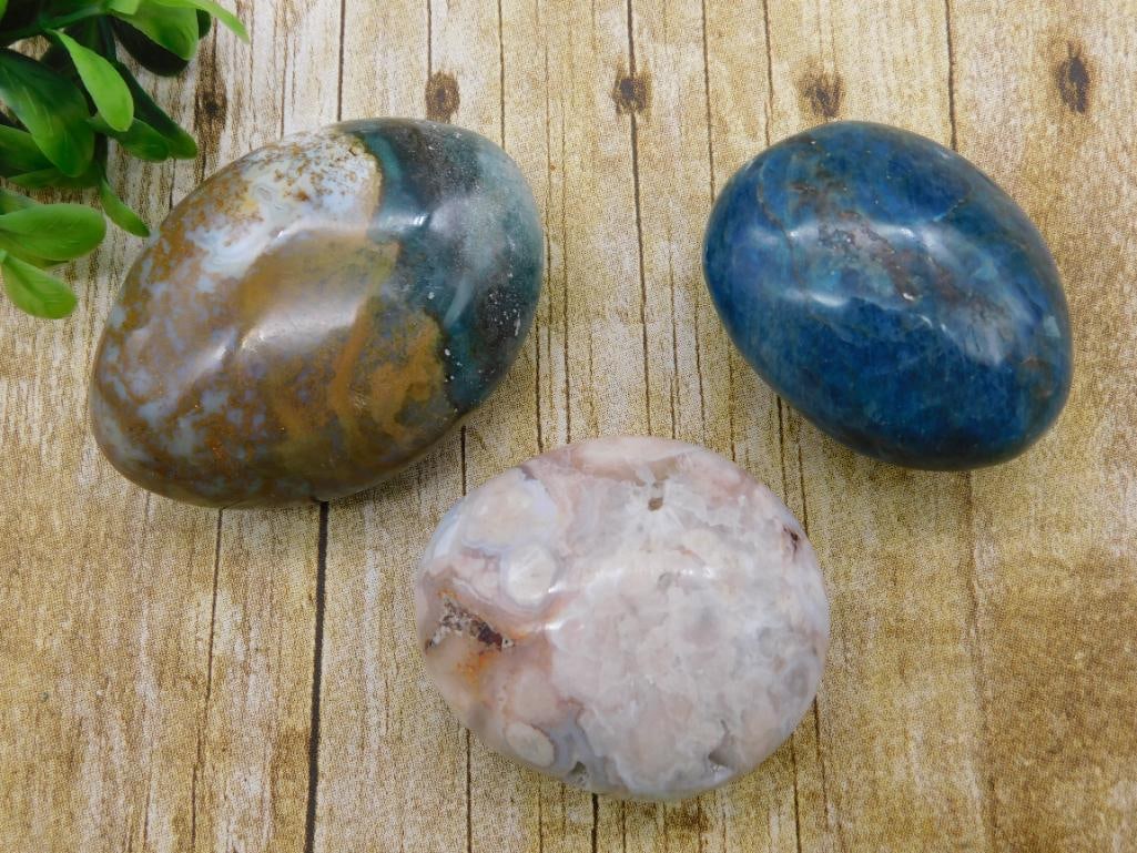MIXED LOT ROCK STONE LAPIDARY SPECIMEN: MIXED LOT ROCK STONE LAPIDARY SPECIMEN