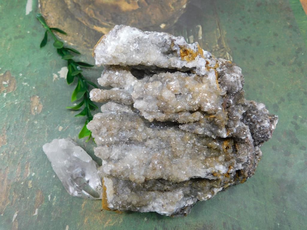 DRUZY CHALCEDONY ROCK STONE LAPIDARY SPECIMEN: DRUZY CHALCEDONY ROCK STONE LAPIDARY SPECIMEN