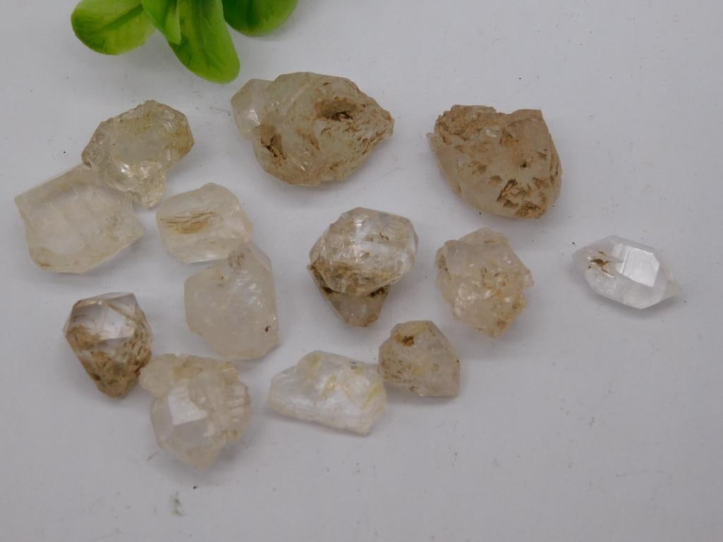 HERKIMER DIAMOND ROCK STONE LAPIDARY SPECIMEN: HERKIMER DIAMOND ROCK STONE LAPIDARY SPECIMEN