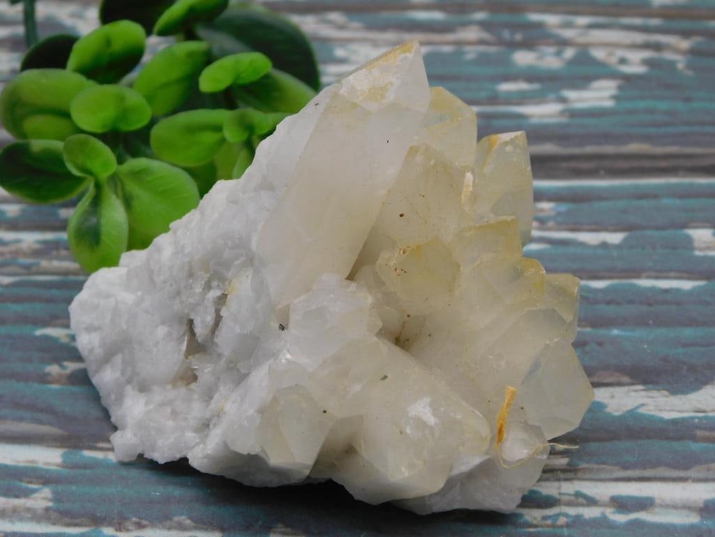 QUARTZ ROCK STONE LAPIDARY SPECIMEN (1 of 2)