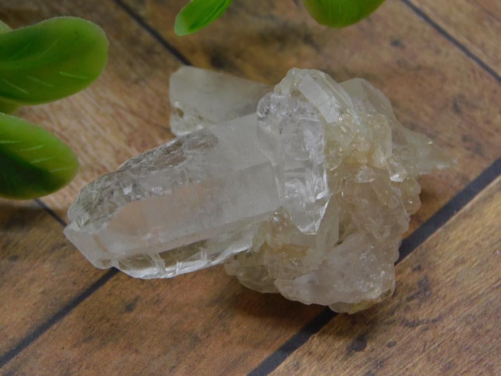 QUARTZ ROCK STONE LAPIDARY SPECIMEN (1 of 2)