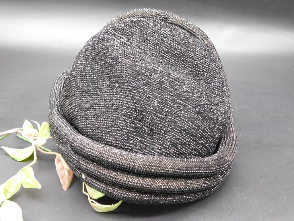 Black Textured Hat With Rounded Shape - 3