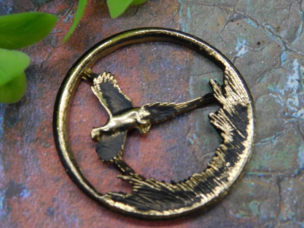 CUT COIN COLLECTIBLE (1 of 2)