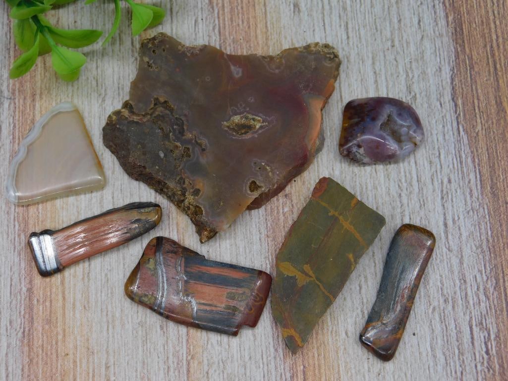 MUGGLESTONE PIECES ROCK STONE LAPIDARY SPECIMEN: MUGGLESTONE PIECES ROCK STONE LAPIDARY SPECIMEN