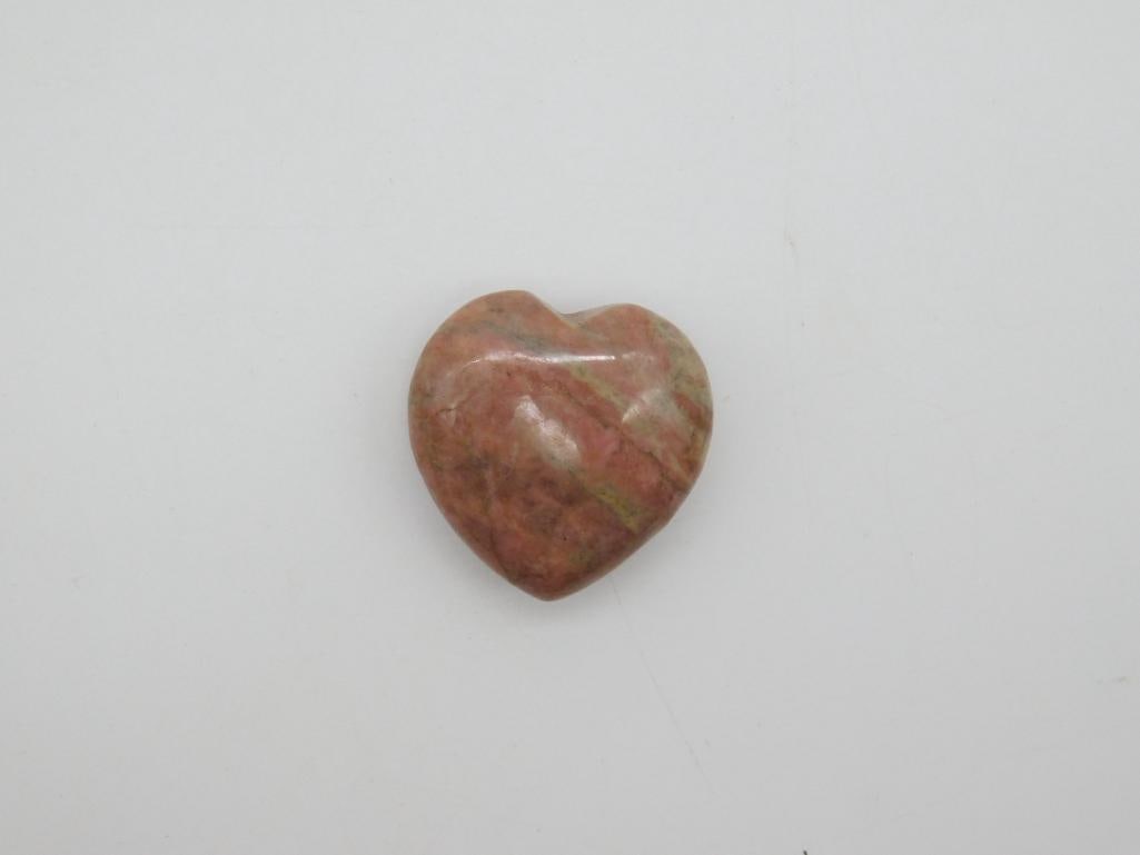 RHODONITE HEART ROCK STONE LAPIDARY SPECIMEN: RHODONITE HEART ROCK STONE LAPIDARY SPECIMEN