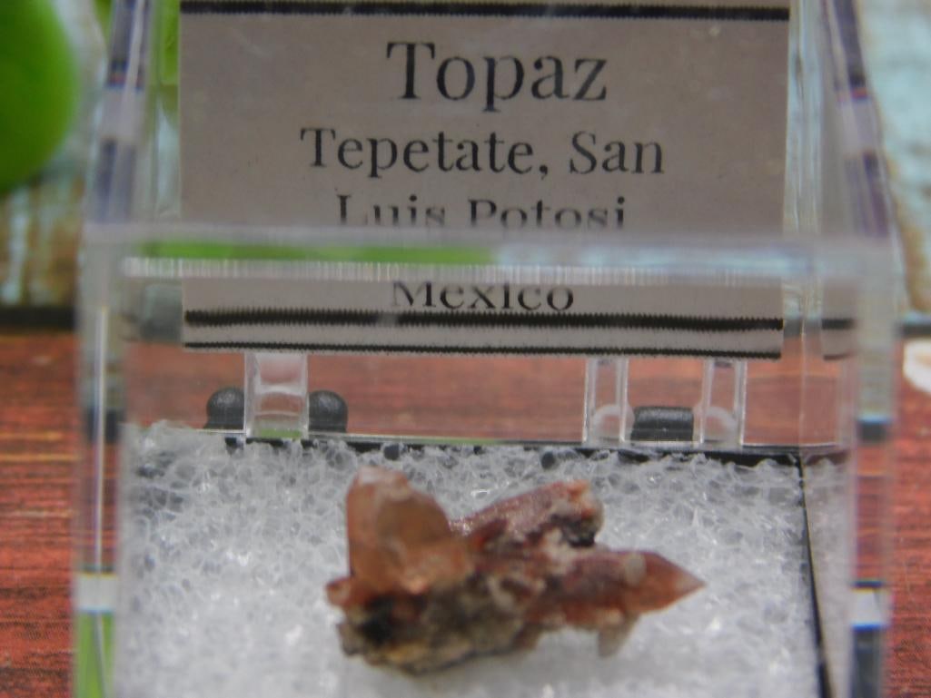 TOPAZ ROCK STONE LAPIDARY SPECIMEN - 2
