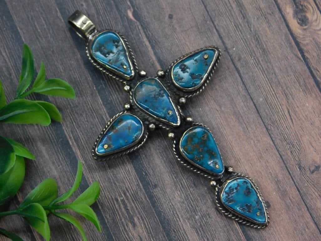 TURQUOISE CROSS PENDANT ROCK STONE LAPIDARY SPECIMEN: TURQUOISE CROSS PENDANT ROCK STONE LAPIDARY SPECIMEN