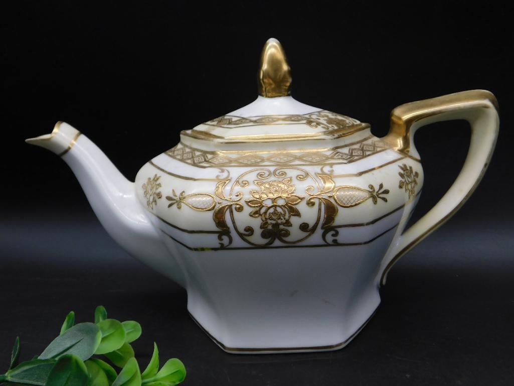NORITAKE TEAPOT VINTAGE JAPANESE ANTIQUE (1 of 4)