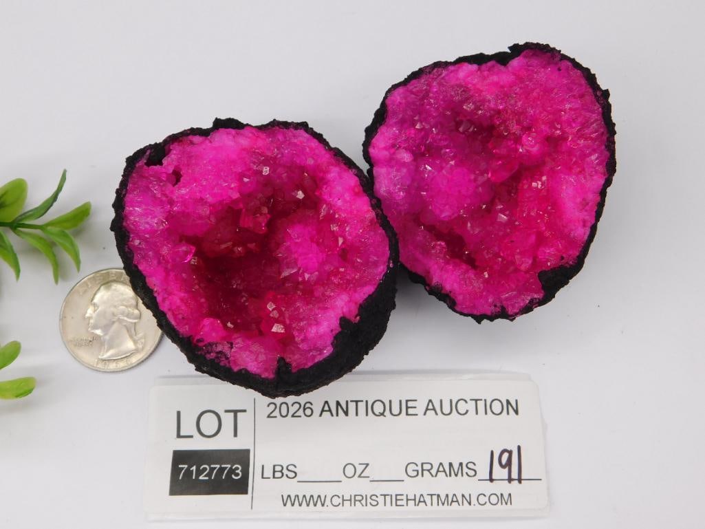 PINK GEODE ROCK STONE LAPIDARY SPECIMEN - 2