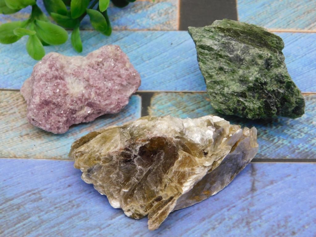 MIXED LOT ROCK STONE LAPIDARY SPECIMEN: MIXED LOT ROCK STONE LAPIDARY SPECIMEN