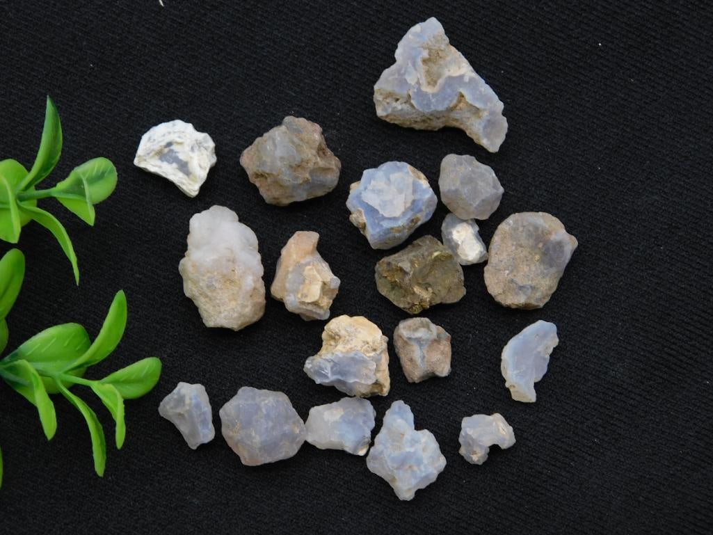 ELLENSBURG AGATE ROCK STONE LAPIDARY SPECIMEN: ELLENSBURG AGATE ROCK STONE LAPIDARY SPECIMEN