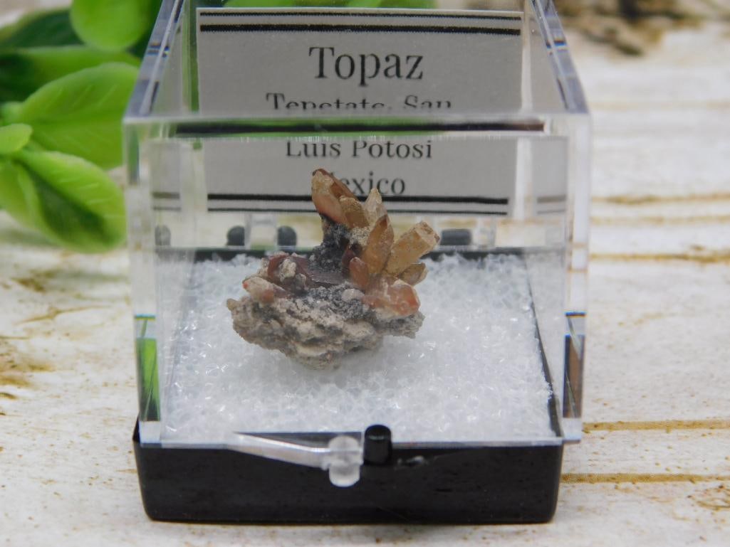 TOPAZ ROCK STONE LAPIDARY SPECIMEN - 3