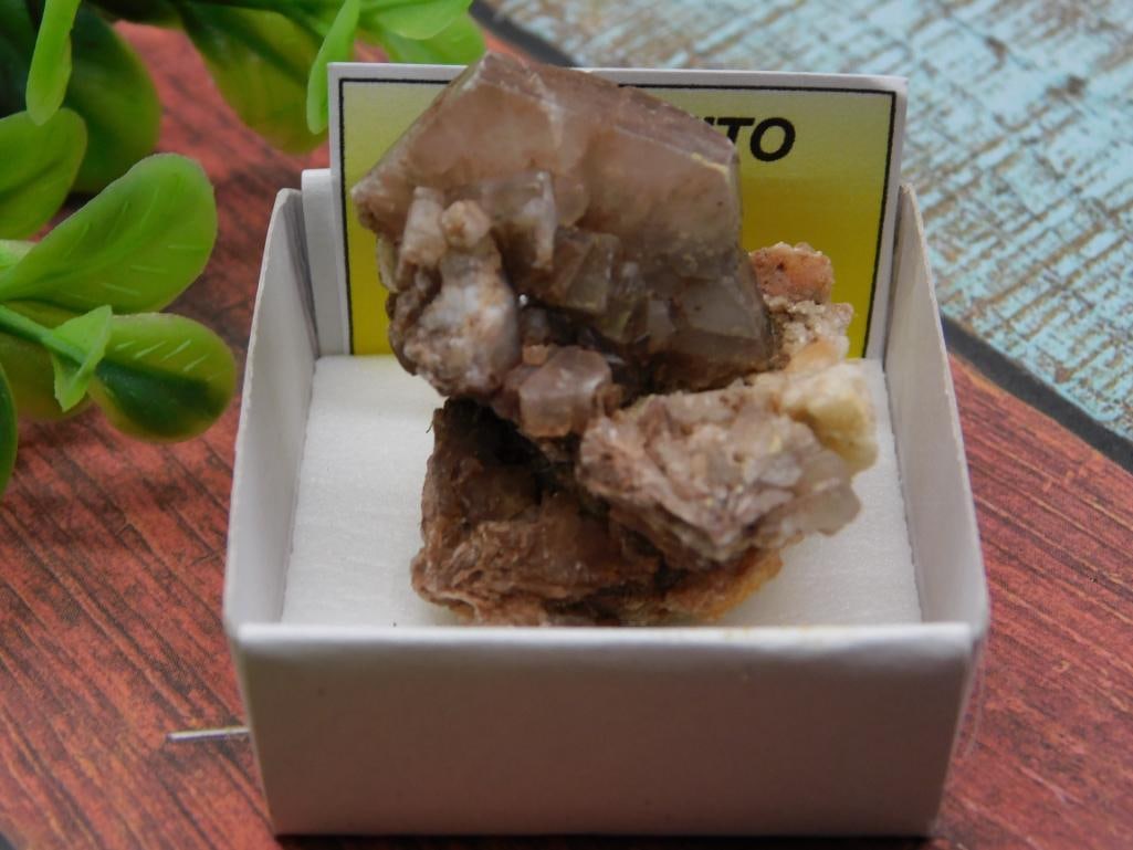 ARAGONITE ROCK STONE LAPIDARY SPECIMEN (1 of 3)