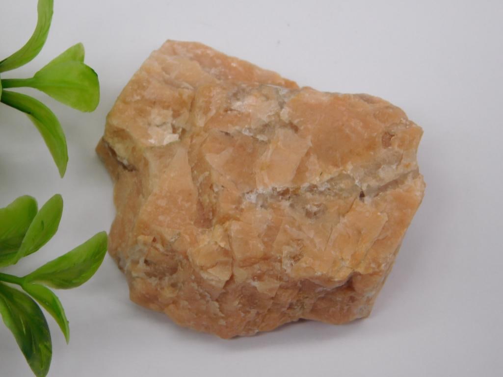 ORANGE CALCITE ROCK STONE LAPIDARY SPECIMEN: ORANGE CALCITE ROCK STONE LAPIDARY SPECIMEN