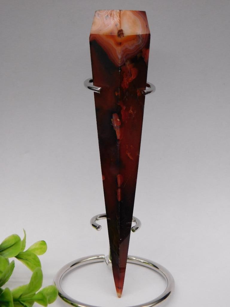 BANDED CARNELIAN TAPERED OBELISK ROCK STONE LAPIDARY SPECIMEN: BANDED CARNELIAN TAPERED OBELISK ROCK STONE LAPIDARY SPECIMEN