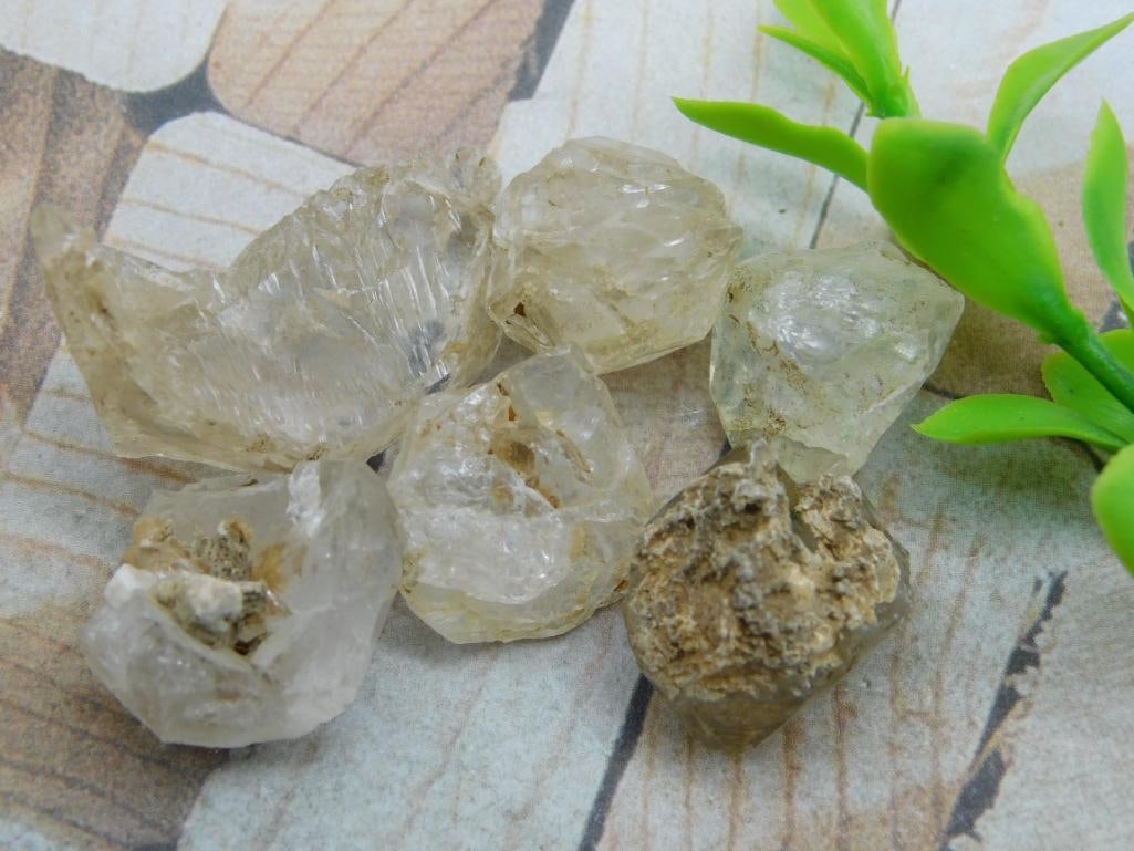 HERKIMER DIAMOND ROCK STONE LAPIDARY SPECIMEN: HERKIMER DIAMOND ROCK STONE LAPIDARY SPECIMEN