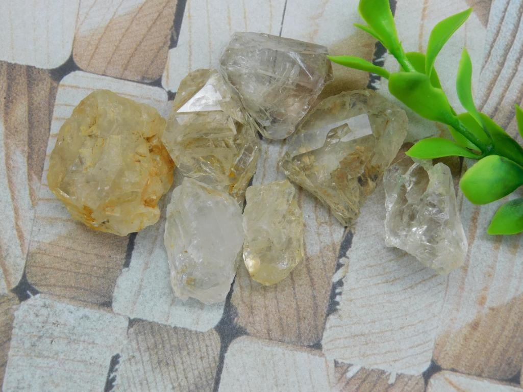 HERKIMER DIAMOND ROCK STONE LAPIDARY SPECIMEN: HERKIMER DIAMOND ROCK STONE LAPIDARY SPECIMEN