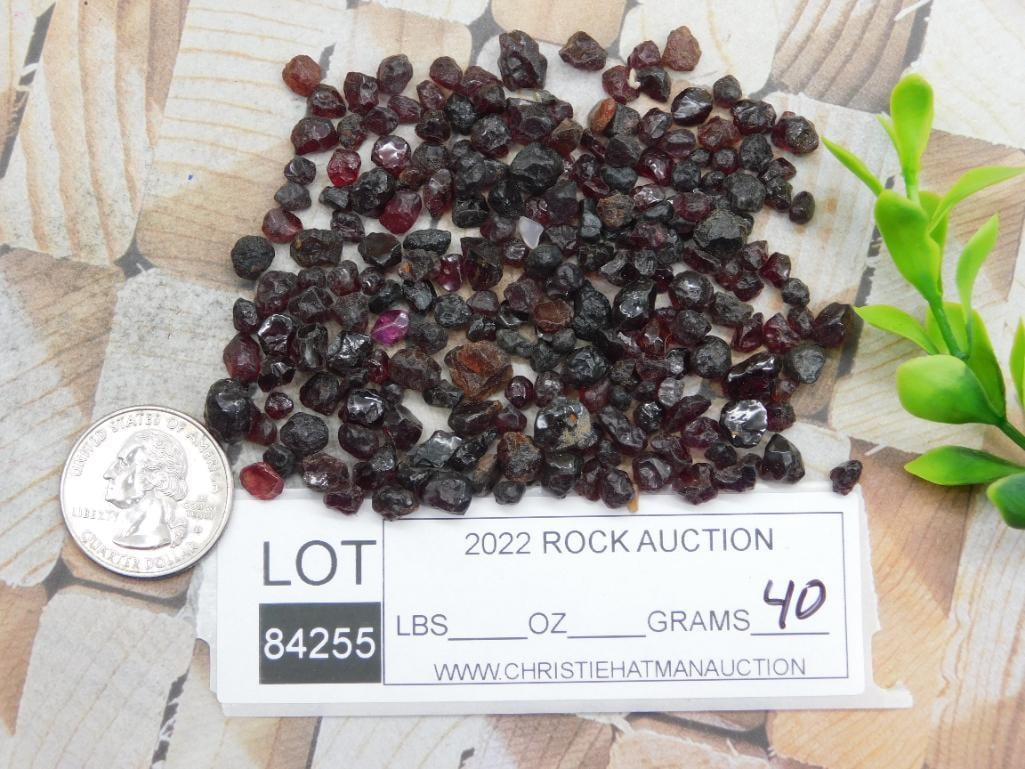 GARNET ROCK STONE LAPIDARY SPECIMEN - 2