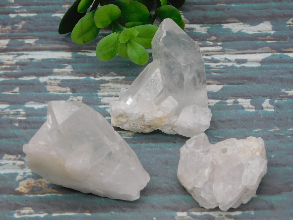 QUARTZ ROCK STONE LAPIDARY SPECIMEN (1 of 2)