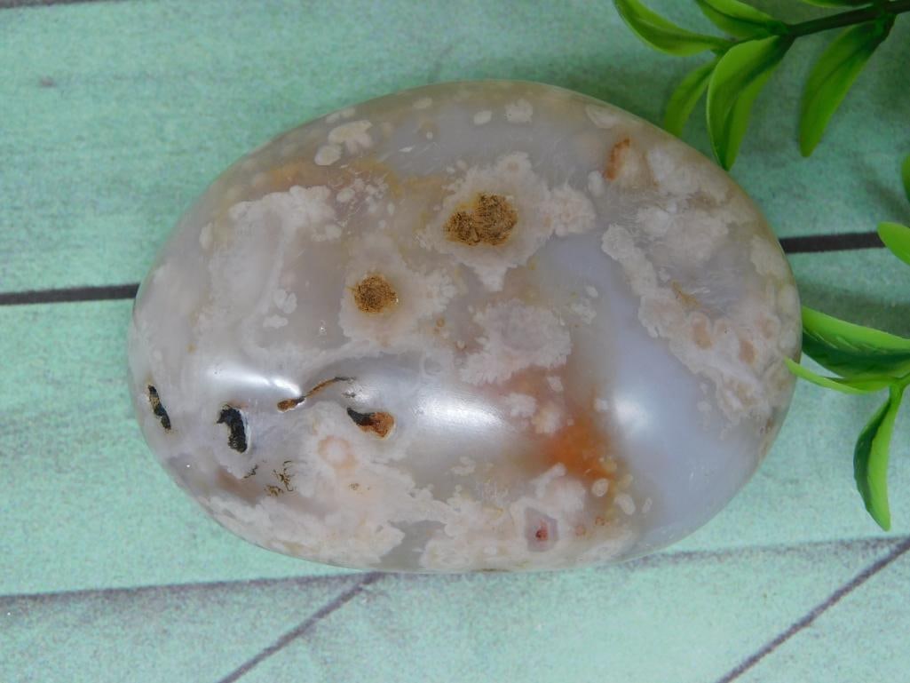 HATMANS FLOWER PETAL AGATE ROCK STONE LAPIDARY SPECIMEN: HATMANS FLOWER PETAL AGATE ROCK STONE LAPIDARY SPECIMEN