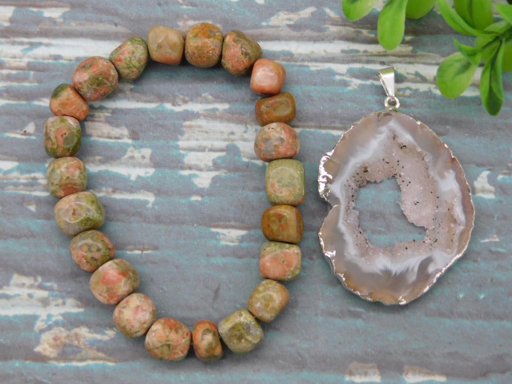 MIXED LOT ROCK STONE LAPIDARY SPECIMEN: MIXED LOT ROCK STONE LAPIDARY SPECIMEN