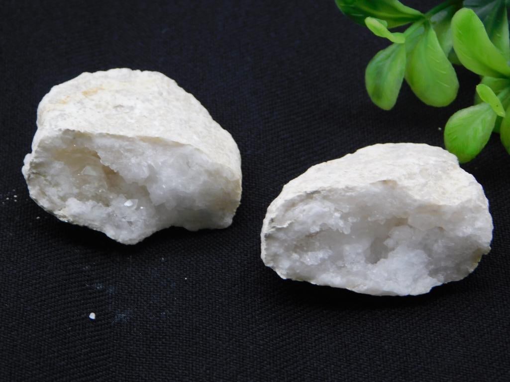 GEODE ROCK STONE LAPIDARY SPECIMEN - 3