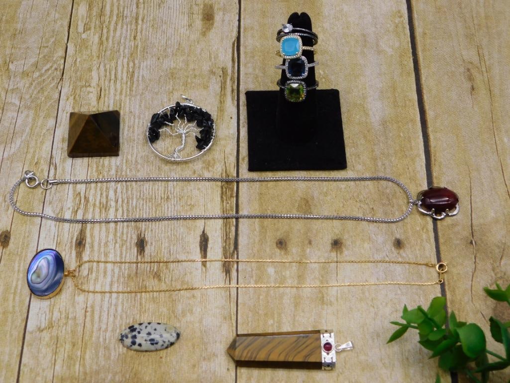 MIXED LOT ROCK STONE LAPIDARY SPECIMEN: MIXED LOT ROCK STONE LAPIDARY SPECIMEN