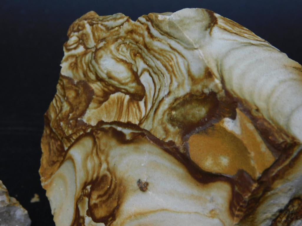 MIXED ROUGH ROCK LOT - 2