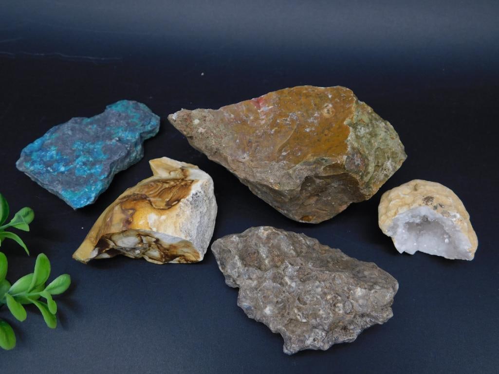 MIXED ROUGH ROCK LOT: MIXED ROUGH ROCK LOT