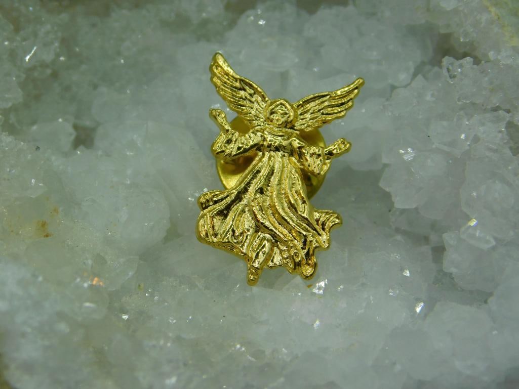 ANGEL PIN ROCK STONE LAPIDARY SPECIMEN: ANGEL PIN ROCK STONE LAPIDARY SPECIMEN