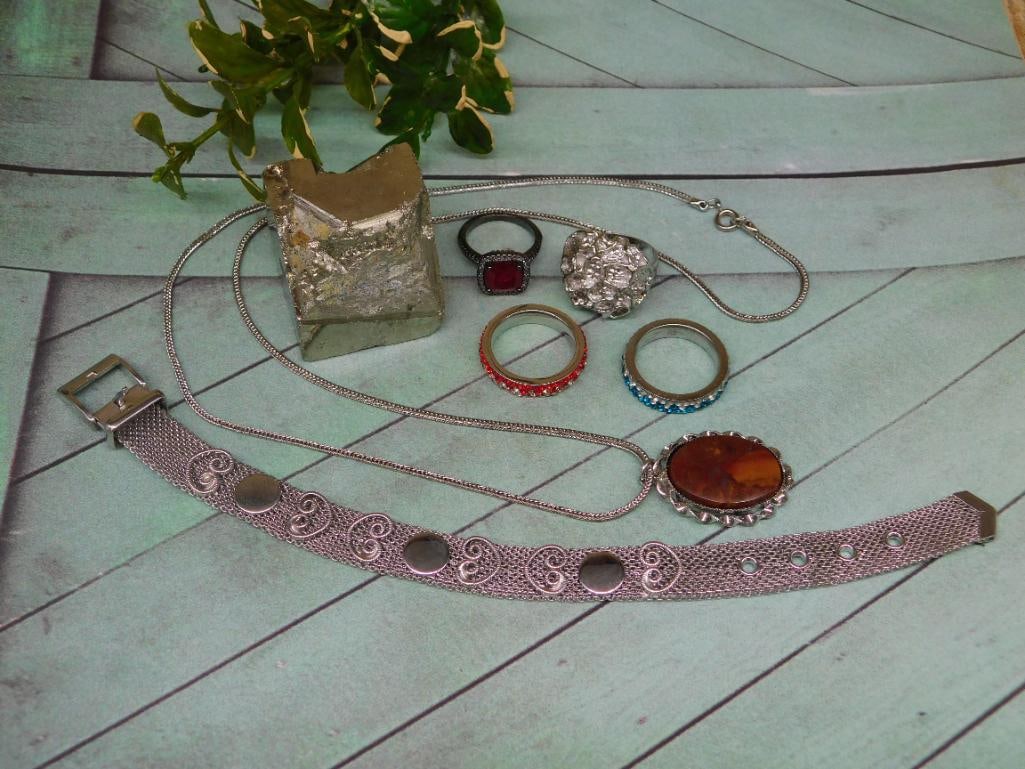 MIXED JEWELRY LOT ROCK STONE LAPIDARY SPECIMEN: MIXED JEWELRY LOT ROCK STONE LAPIDARY SPECIMEN