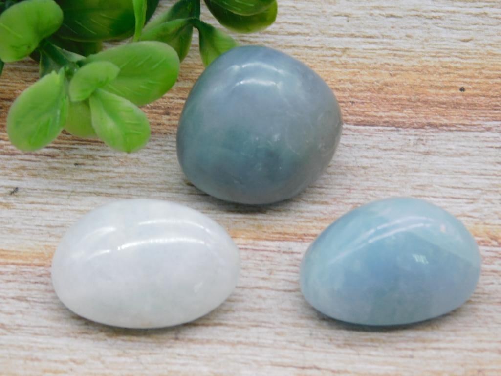 ROCK STONE LAPIDARY SPECIMEN (1 of 2)