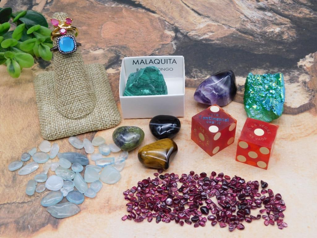 MIXED LOT ROCK STONE LAPIDARY SPECIMEN: MIXED LOT ROCK STONE LAPIDARY SPECIMEN