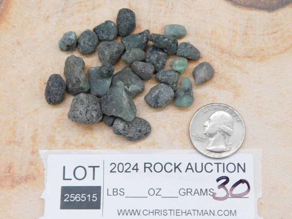 ROUGH EMERALD ROCK STONE LAPIDARY SPECIMEN - 2