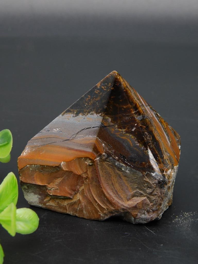 TIGER EYE POINT ROCK STONE LAPIDARY SPECIMEN (1 of 2)